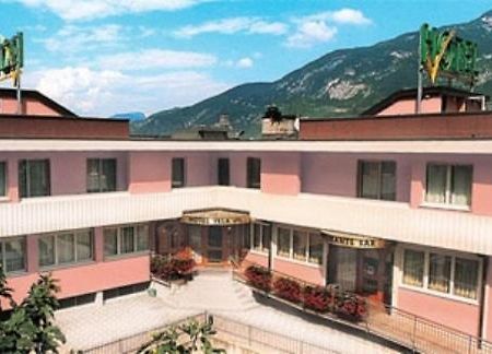 Hotel Vela Trento Exterior photo